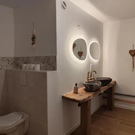 Le Loft بار-سور-اوب